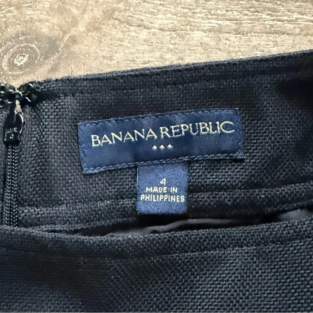 ✝️ Banana Republic | Black Pencil Skirt - Picture 11 of 14
